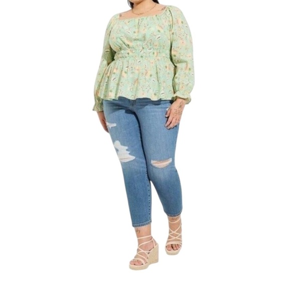 Torrid Clip Dot Blouson Sleeve Smocked Top - Picture 2 of 7